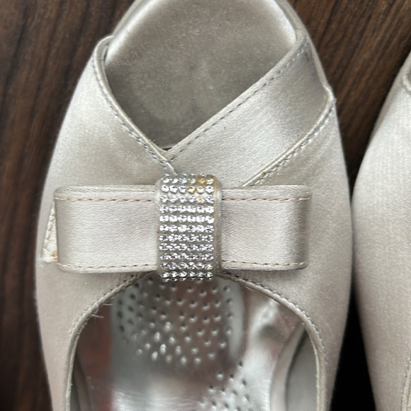 Linea Comoda Soraya Italian Leather heels - Picture 7 of 13